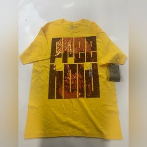 Freehold yellow t shirt size XL